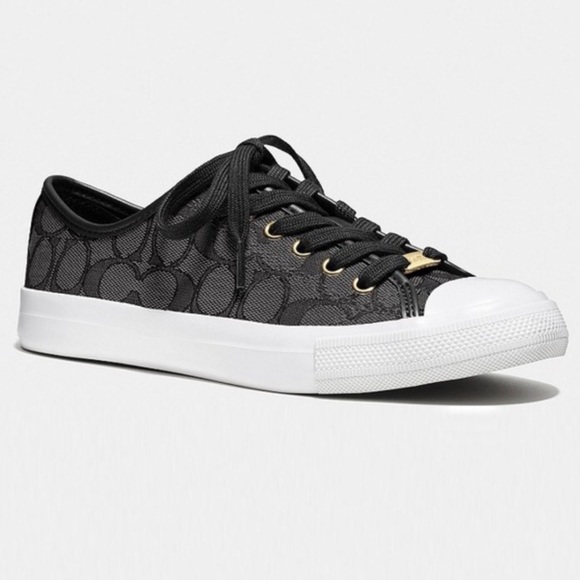 travis scott snkrs app